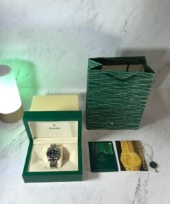 ROLEX SUBMARINER WATCHES (7 VARIANTS)